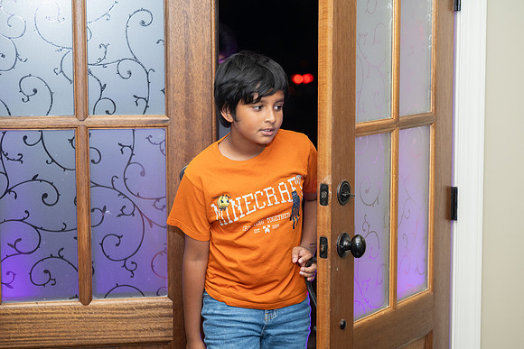 Sammy SN Pooja 0084