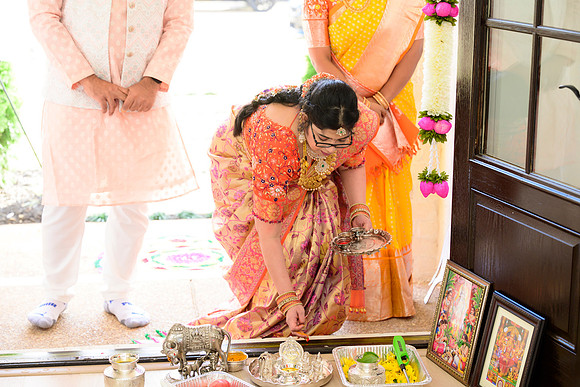 AbhJyoHW-4